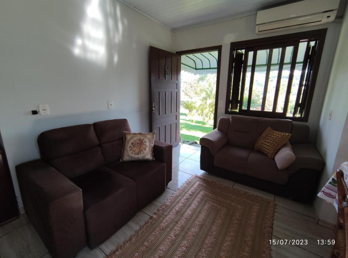 Casa Terrea Em Meio Ao Verde! Holiday home